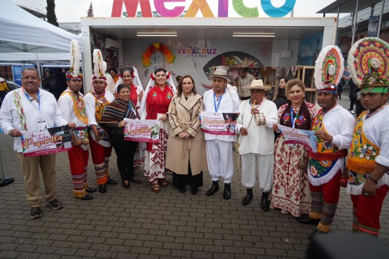 Cultura y tradición veracruzanas brillan en la FITUR