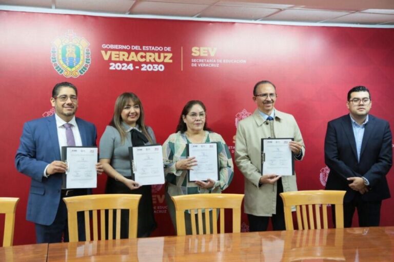Firman convenio SEV, INE y OPLE para uso de escuelas en elecciones