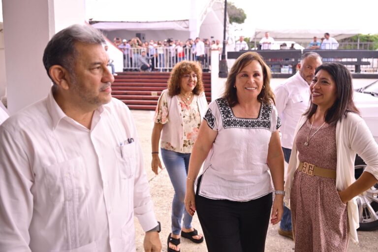 Con las y los maestros mi compromiso es muy grande: gobernadora Rocío Nahle